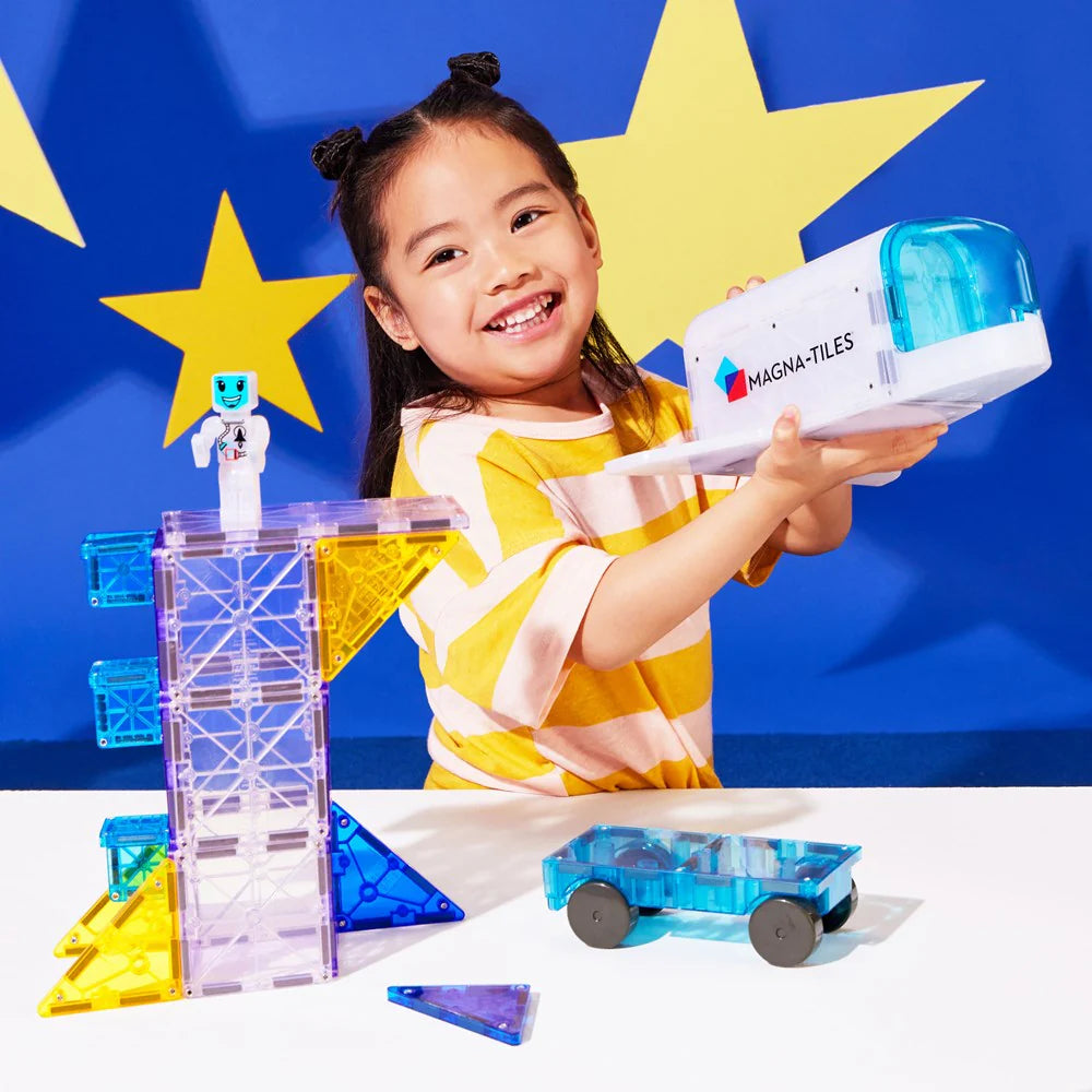 Space 32-Piece Magnetic Construction Set