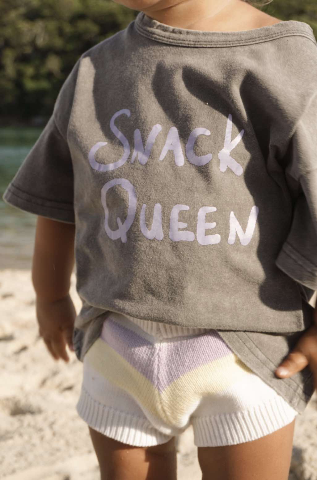 En. The Label Snack Queen Tee