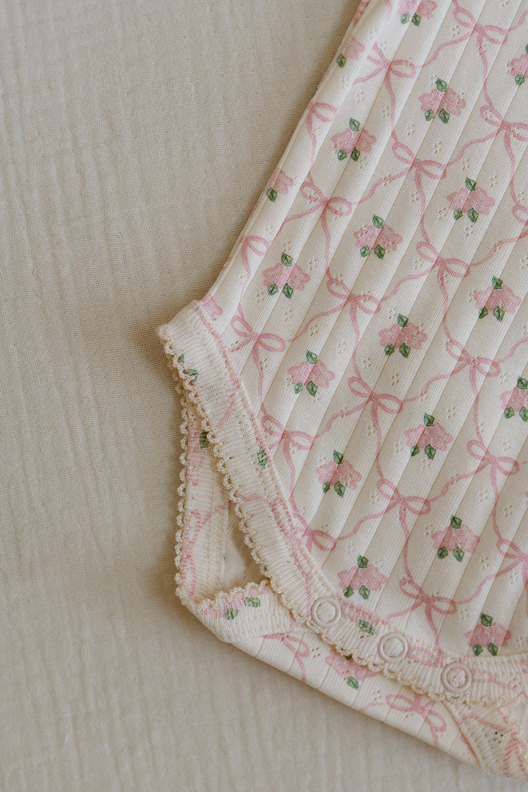 Élodie Pointelle Bodysuit - Cream/Pink