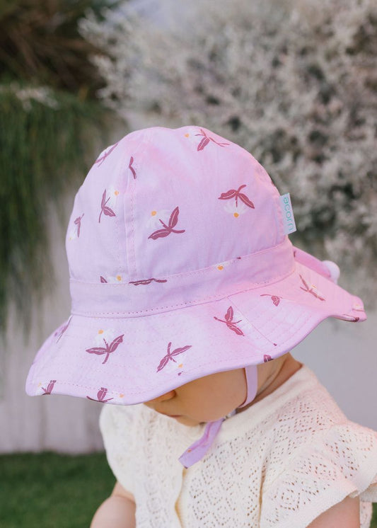 Blush Daisy Wide Brim Infant Hat
