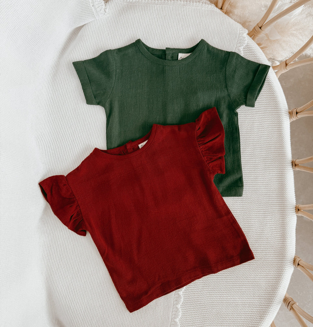 Flutter Sleeve Linen Tee - Burgundy