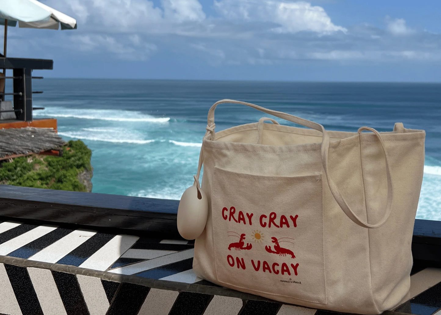 Cray Cray on Vacay | Oversized Lobster/Crayfish Beach Bag Beige