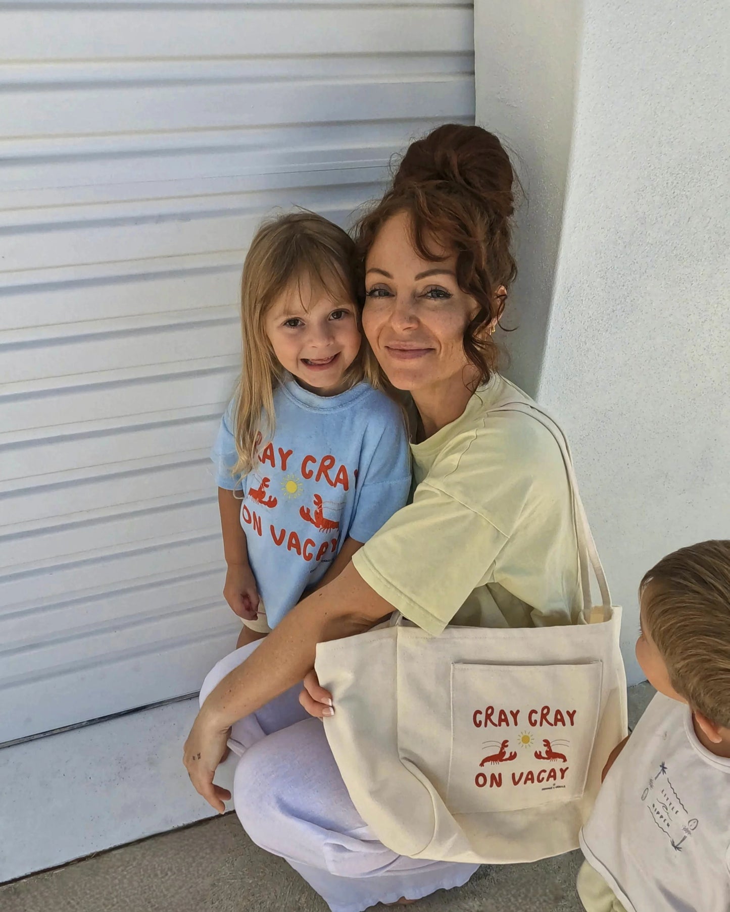 Cray Cray on Vacay | Oversized Lobster/Crayfish Beach Bag Beige