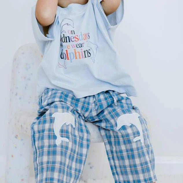 Little Dolphin Club - Tee