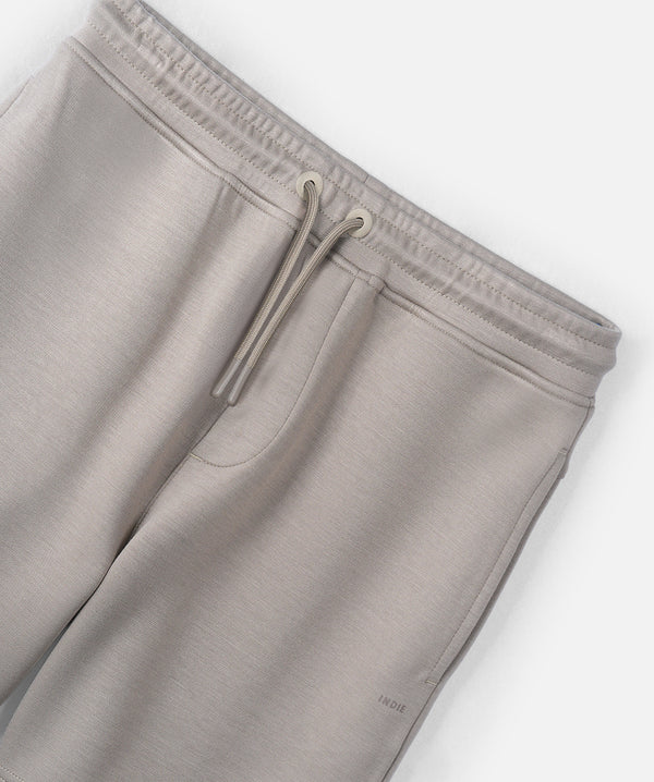 The Luxe Tech Short - Khaki