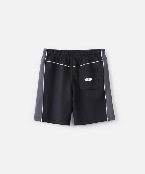 The Veltins Short - Charcoal Combo