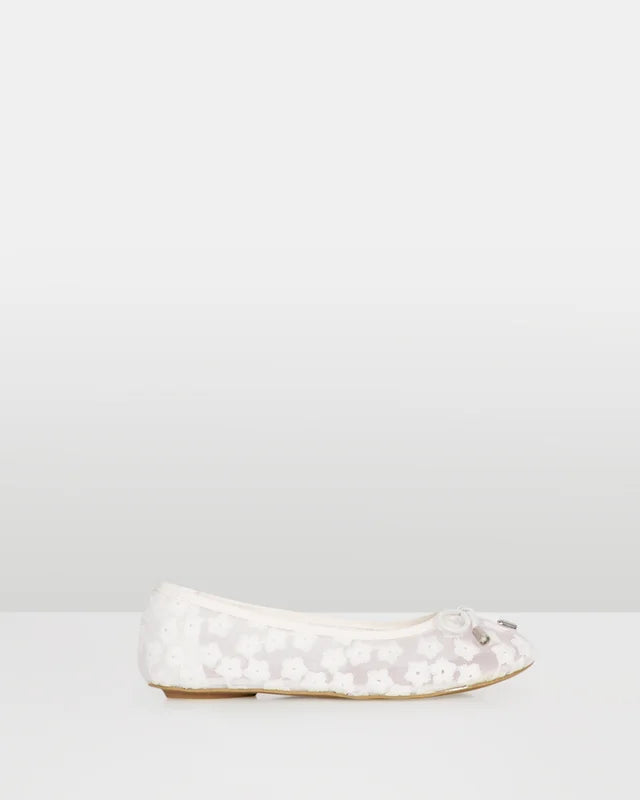 Wonder Ballet Flat - White