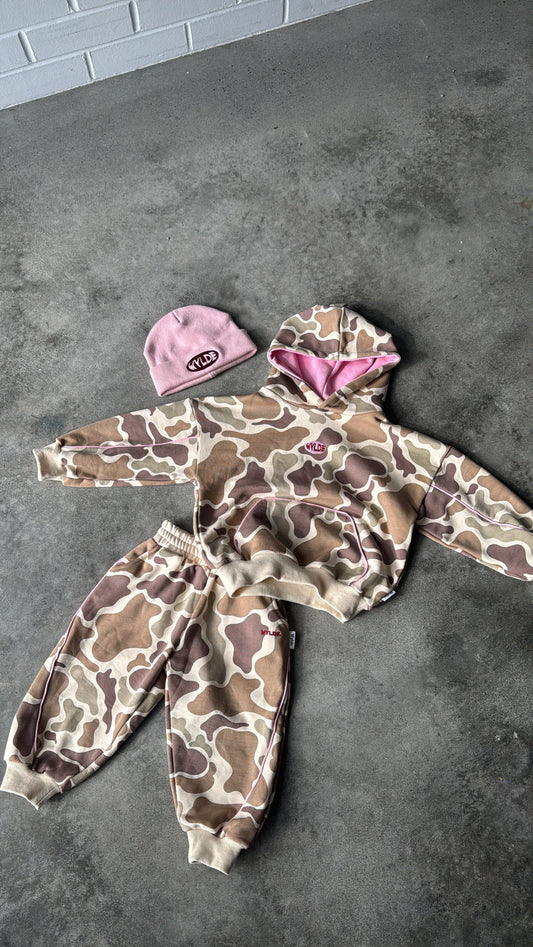 Nomad Trackies